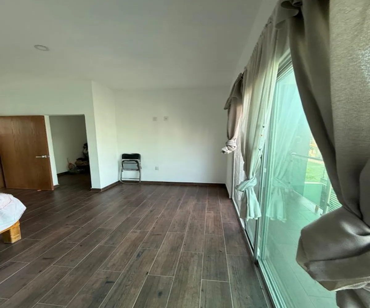 Casa En Venta,Jardines de Santa Isabel,De La Angostura 381, Guadalajara, Jalisco 44300, 4 Habitaciones,3 Baños,De La Angostura,1,pygGWT7