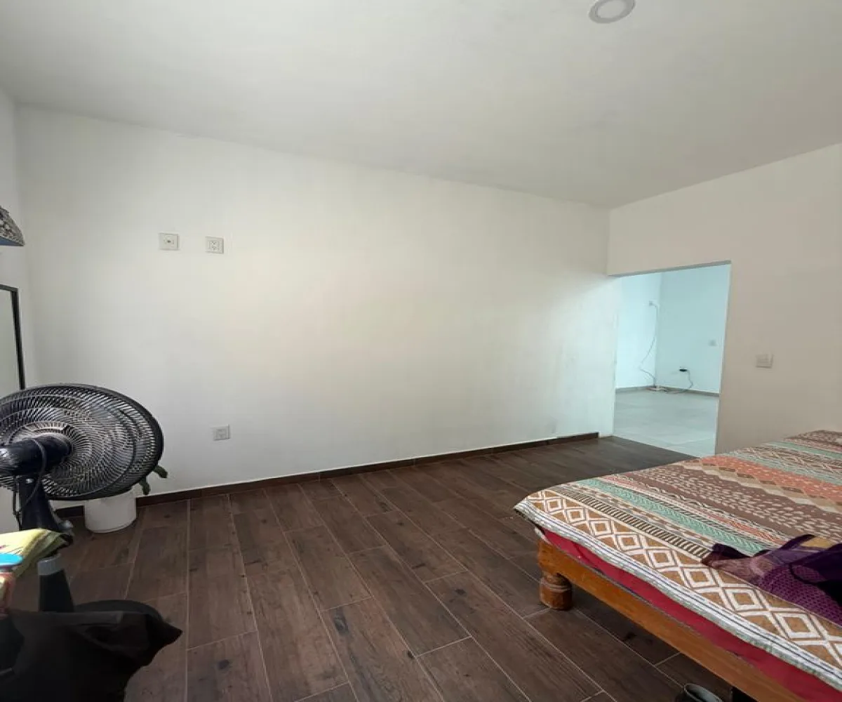 Casa En Venta,Jardines de Santa Isabel,De La Angostura 381, Guadalajara, Jalisco 44300, 4 Habitaciones,3 Baños,De La Angostura,1,pygGWT7