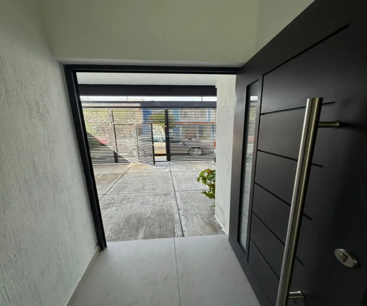 Casa En Venta,Jardines de Santa Isabel,De La Angostura 381, Guadalajara, Jalisco 44300, 4 Habitaciones,3 Baños,De La Angostura,1,pygGWT7