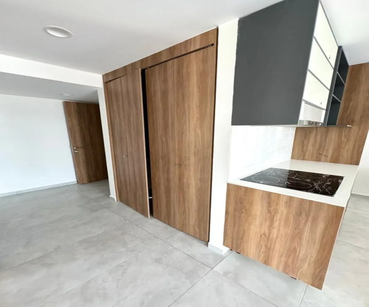 Departamento En Venta,Ladron De Guevara,Avenida Miguel Hidalgo y Costilla 603, Guadalajara, Jalisco 44600, 2 Habitaciones,2 Baños,Avenida Miguel Hidalgo y Costilla,1,pAgKwuJ