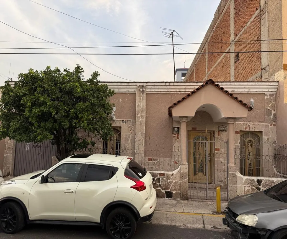 Casa En Venta,Santa Elena de La Cruz,Evora 1755, Guadalajara, Jalisco 44230, 6 Habitaciones,2 Baños,Evora,1,pf2Uj7T