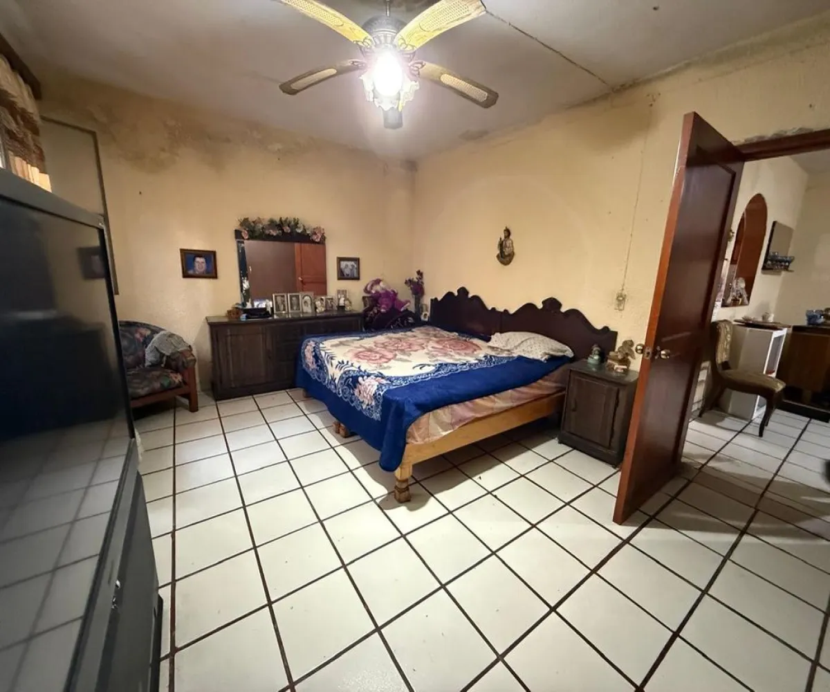 Casa En Venta,Santa Elena de La Cruz,Evora 1755, Guadalajara, Jalisco 44230, 6 Habitaciones,2 Baños,Evora,1,pf2Uj7T