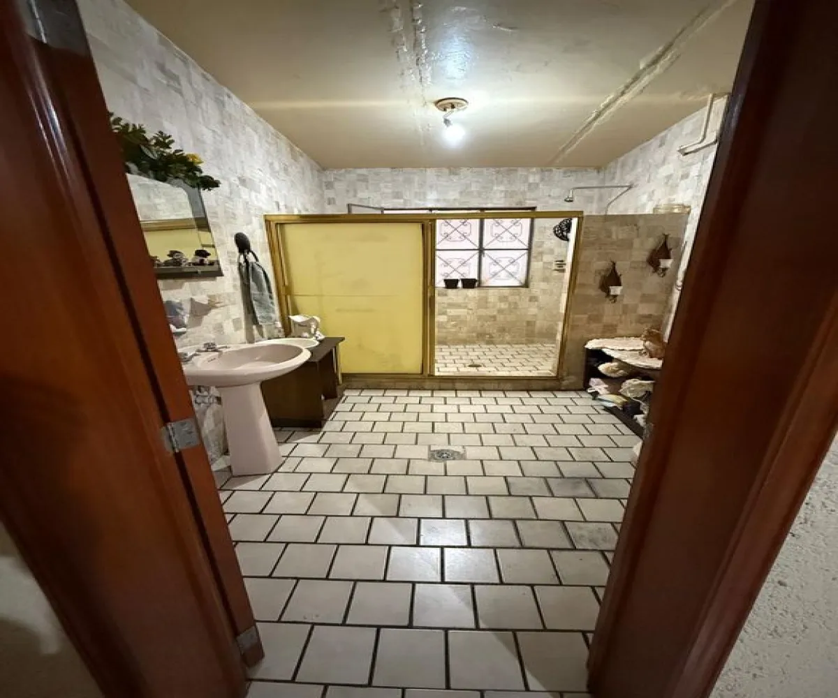 Casa En Venta,Santa Elena de La Cruz,Evora 1755, Guadalajara, Jalisco 44230, 6 Habitaciones,2 Baños,Evora,1,pf2Uj7T