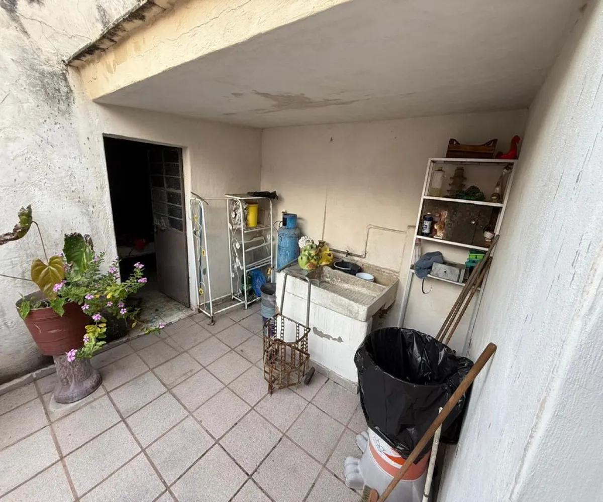 Casa En Venta,Santa Elena de La Cruz,Evora 1755, Guadalajara, Jalisco 44230, 6 Habitaciones,2 Baños,Evora,1,pf2Uj7T