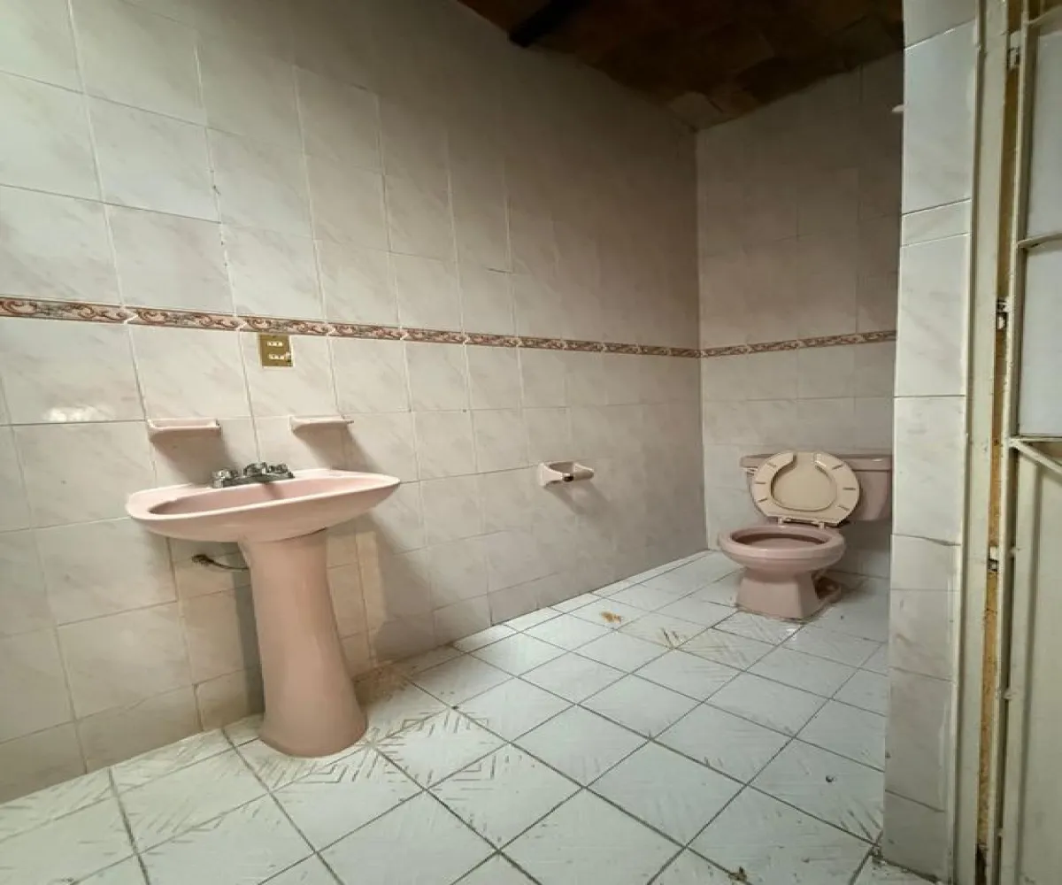 Casa En Venta,Santa Elena de La Cruz,Evora 1755, Guadalajara, Jalisco 44230, 6 Habitaciones,2 Baños,Evora,1,pf2Uj7T