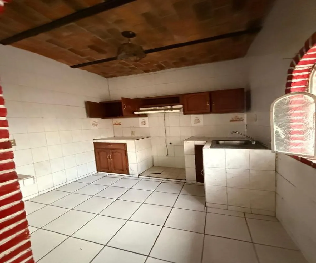 Casa En Venta,Santa Elena de La Cruz,Evora 1755, Guadalajara, Jalisco 44230, 6 Habitaciones,2 Baños,Evora,1,pf2Uj7T