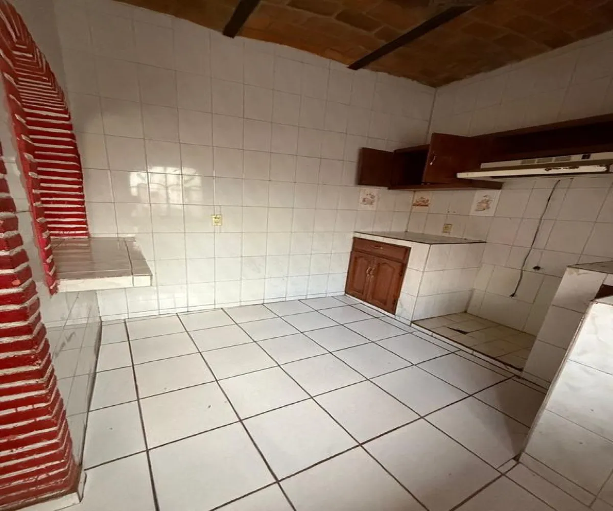 Casa En Venta,Santa Elena de La Cruz,Evora 1755, Guadalajara, Jalisco 44230, 6 Habitaciones,2 Baños,Evora,1,pf2Uj7T