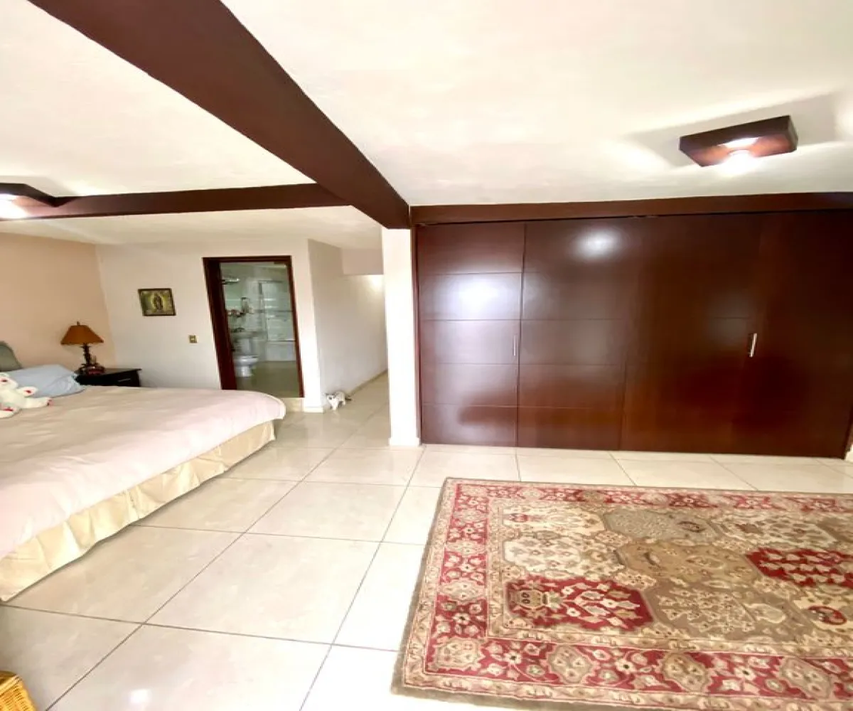 Casa En Venta,Fracc Real Del Sol,Avenida Estrella 10, Tlajomulco de Zúñiga, Jalisco 45640, 5 Habitaciones,3 Baños,Avenida Estrella,3,pCoaJeO