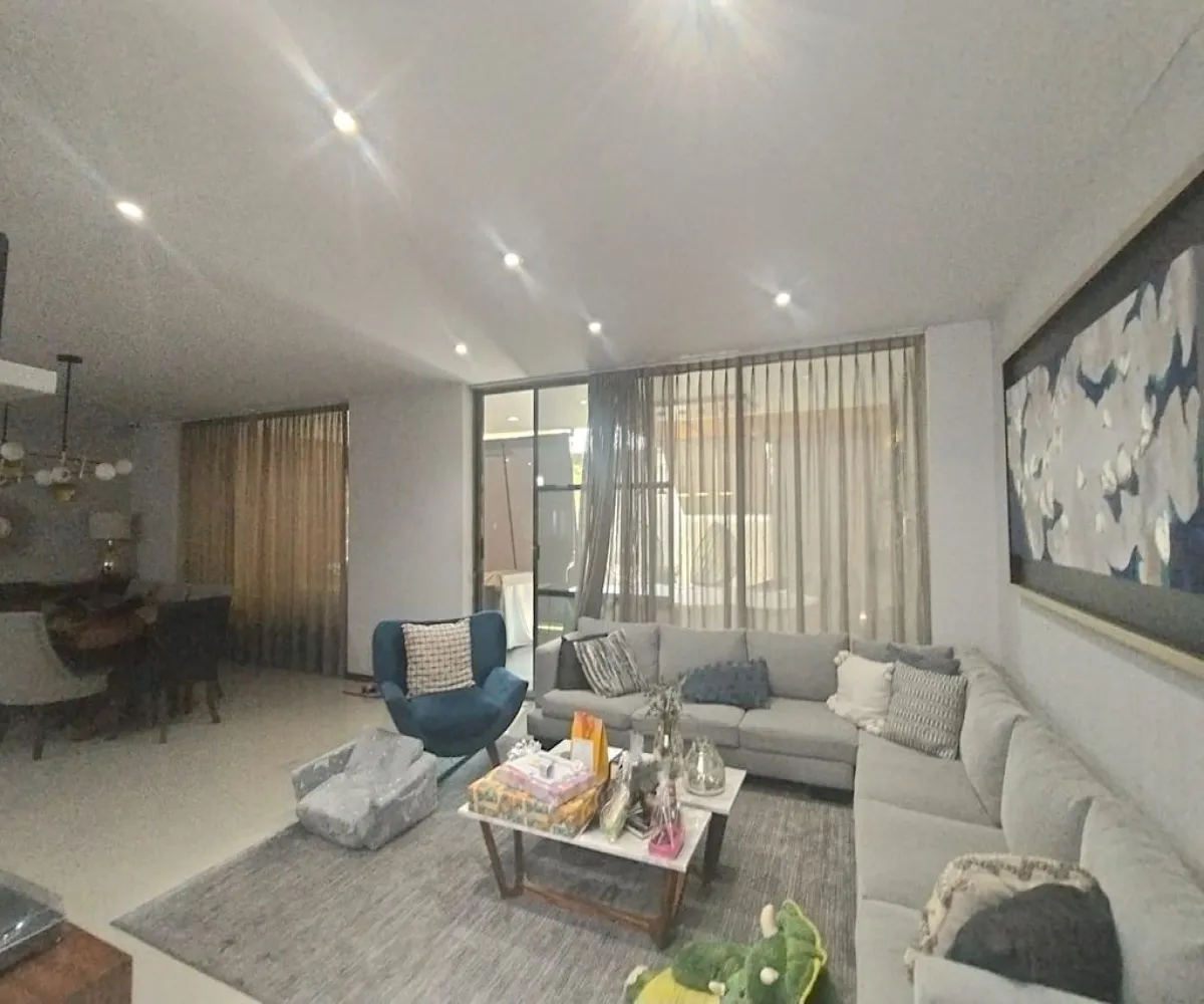 Casa En Venta,San Juan de Ocotán,Avenida Verona 7500 b46, Zapopan, Jalisco 45110, 4 Habitaciones,4 Baños,Avenida Verona,2,pSeym2M
