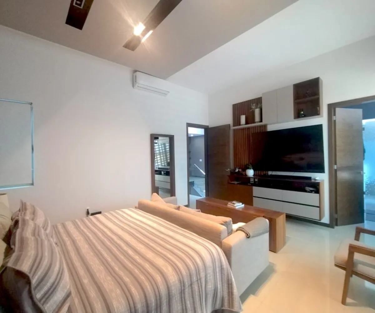 Casa En Venta,San Juan de Ocotán,Avenida Verona 7500 b46, Zapopan, Jalisco 45110, 4 Habitaciones,4 Baños,Avenida Verona,2,pSeym2M