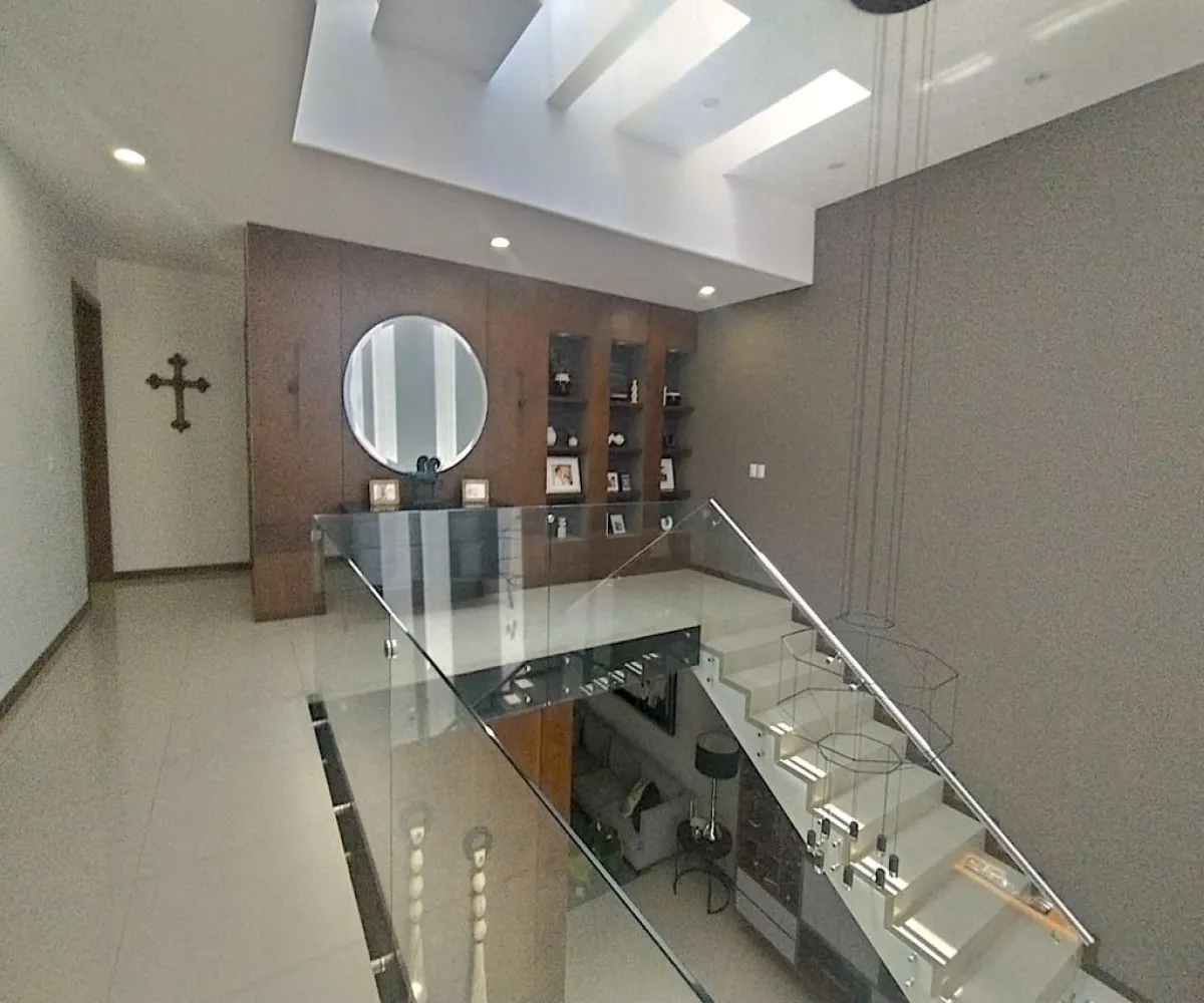 Casa En Venta,San Juan de Ocotán,Avenida Verona 7500 b46, Zapopan, Jalisco 45110, 4 Habitaciones,4 Baños,Avenida Verona,2,pSeym2M