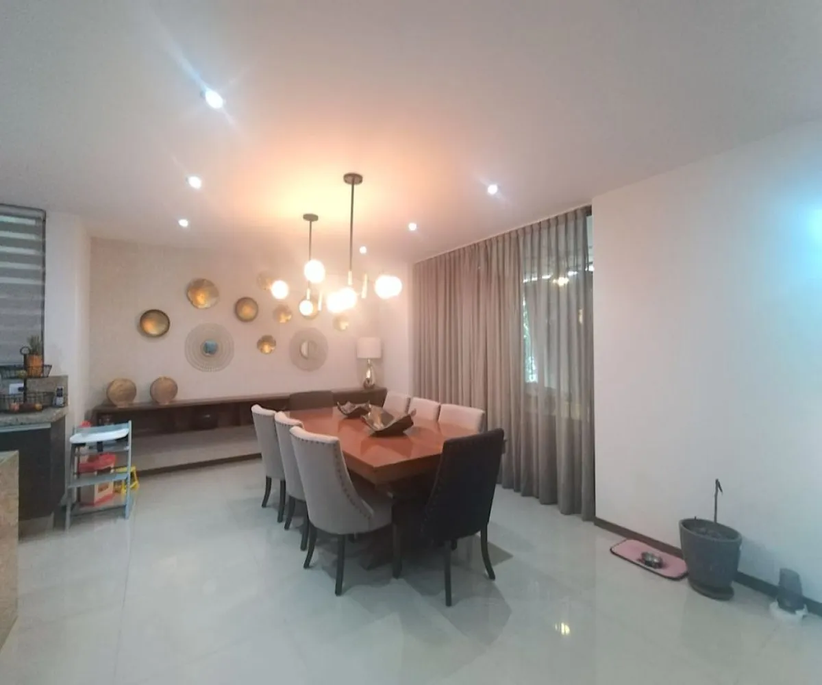 Casa En Venta,San Juan de Ocotán,Avenida Verona 7500 b46, Zapopan, Jalisco 45110, 4 Habitaciones,4 Baños,Avenida Verona,2,pSeym2M