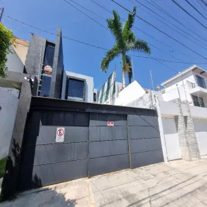 Departamento En Renta,Providencia,Guayaquil 2500, Guadalajara, Jalisco 44630, 3 Habitaciones,3 Baños,Guayaquil,1,pL2xc72