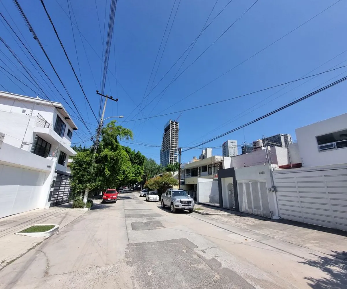 Departamento En Renta,Providencia,Guayaquil 2500, Guadalajara, Jalisco 44630, 3 Habitaciones,3 Baños,Guayaquil,1,pL2xc72
