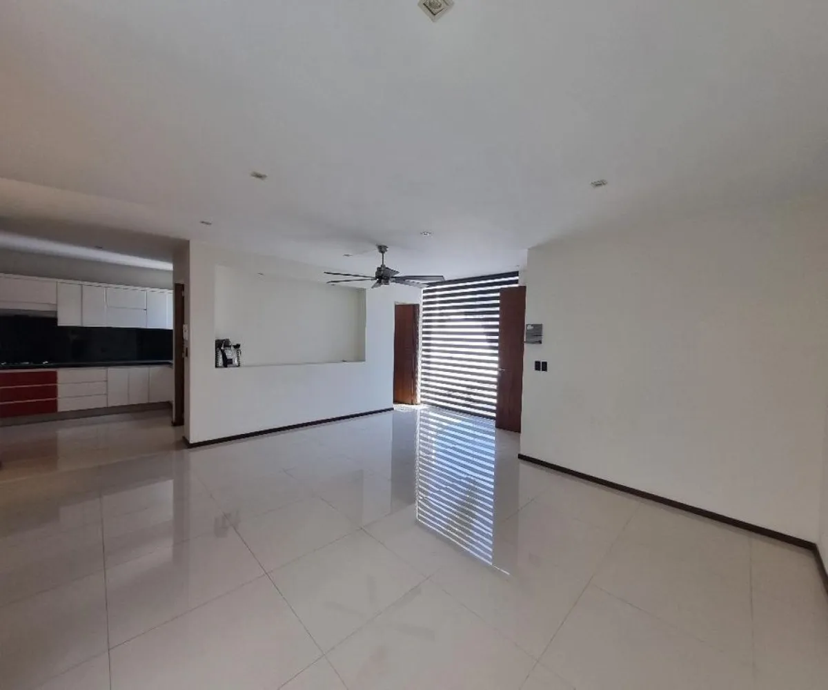 Departamento En Renta,Providencia,Guayaquil 2500, Guadalajara, Jalisco 44630, 3 Habitaciones,3 Baños,Guayaquil,1,pL2xc72