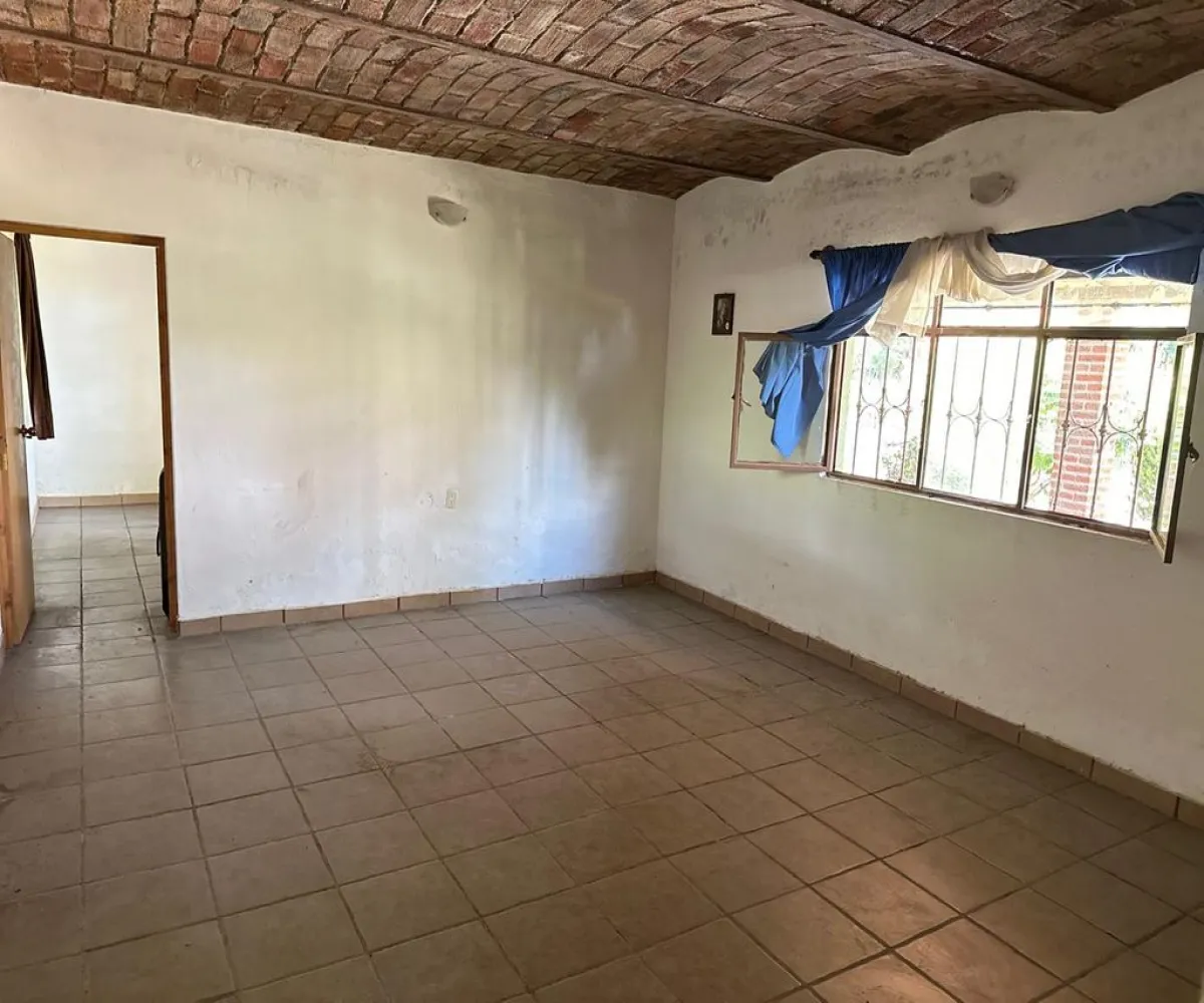 En Venta,San Juan Evangelista,Carr. San Juan Evangelista S/N, Tlajomulco de Zúñiga, Jalisco 45665, 5 Habitaciones,2 Baños,Carr. San Juan Evangelista,1,pRA26To
