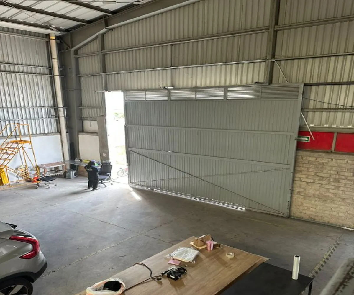 Bodega En Renta,Avenida La Llave S/N, San Pedro Tlaquepaque, Jalisco 45618,1 Baño,Avenida La Llave,1,p2pQ9K7