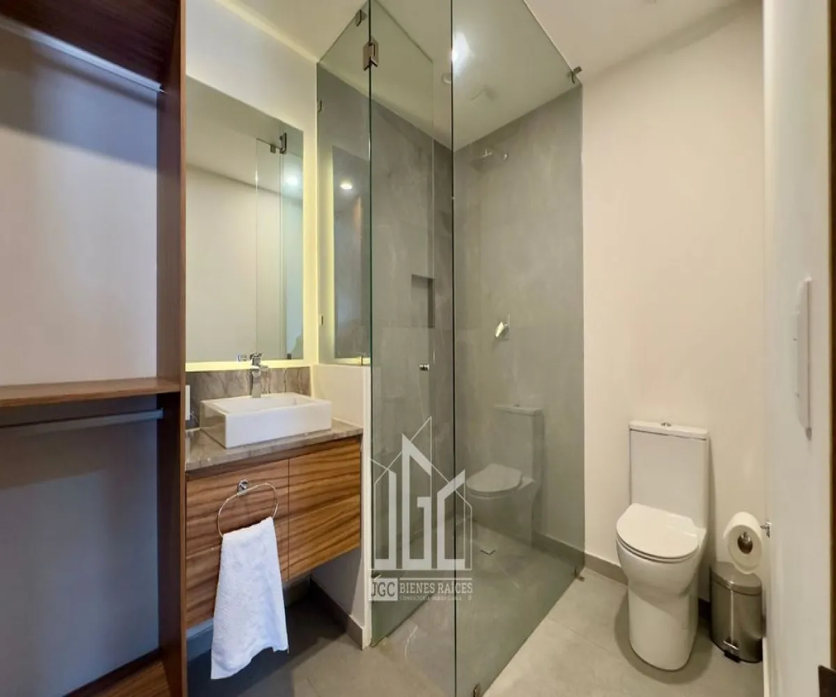 Departamento En Venta,Colomos Providencia,Brasilia 2790 106, Guadalajara, Jalisco 44660, 1 Cuarto,1 Baño,Brasilia,1,pEBmgwY