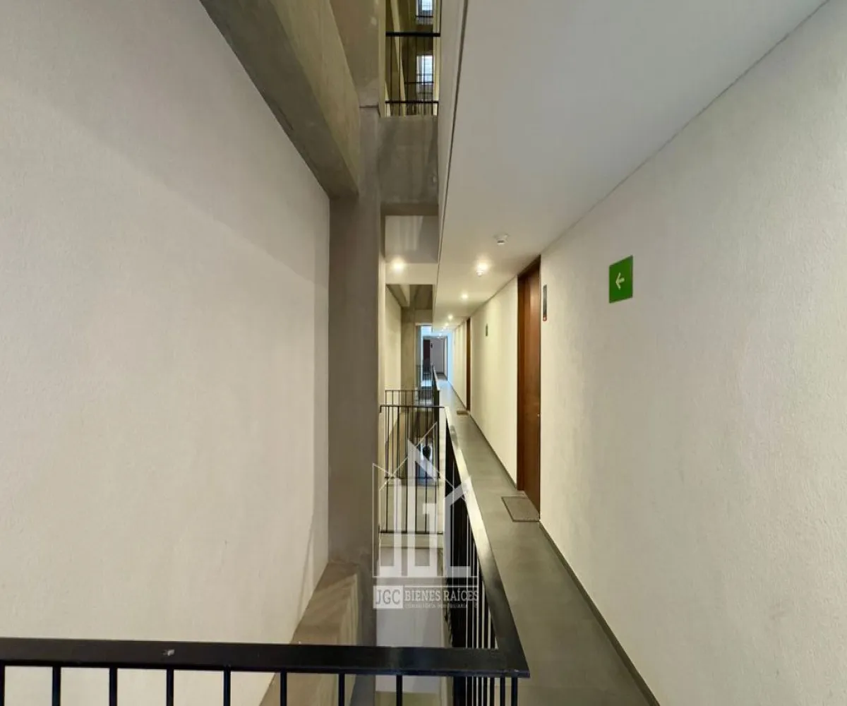 Departamento En Venta,Colomos Providencia,Brasilia 2790 305, Guadalajara, Jalisco 44660, 1 Cuarto,1 Baño,Brasilia,1,pxkBnw8