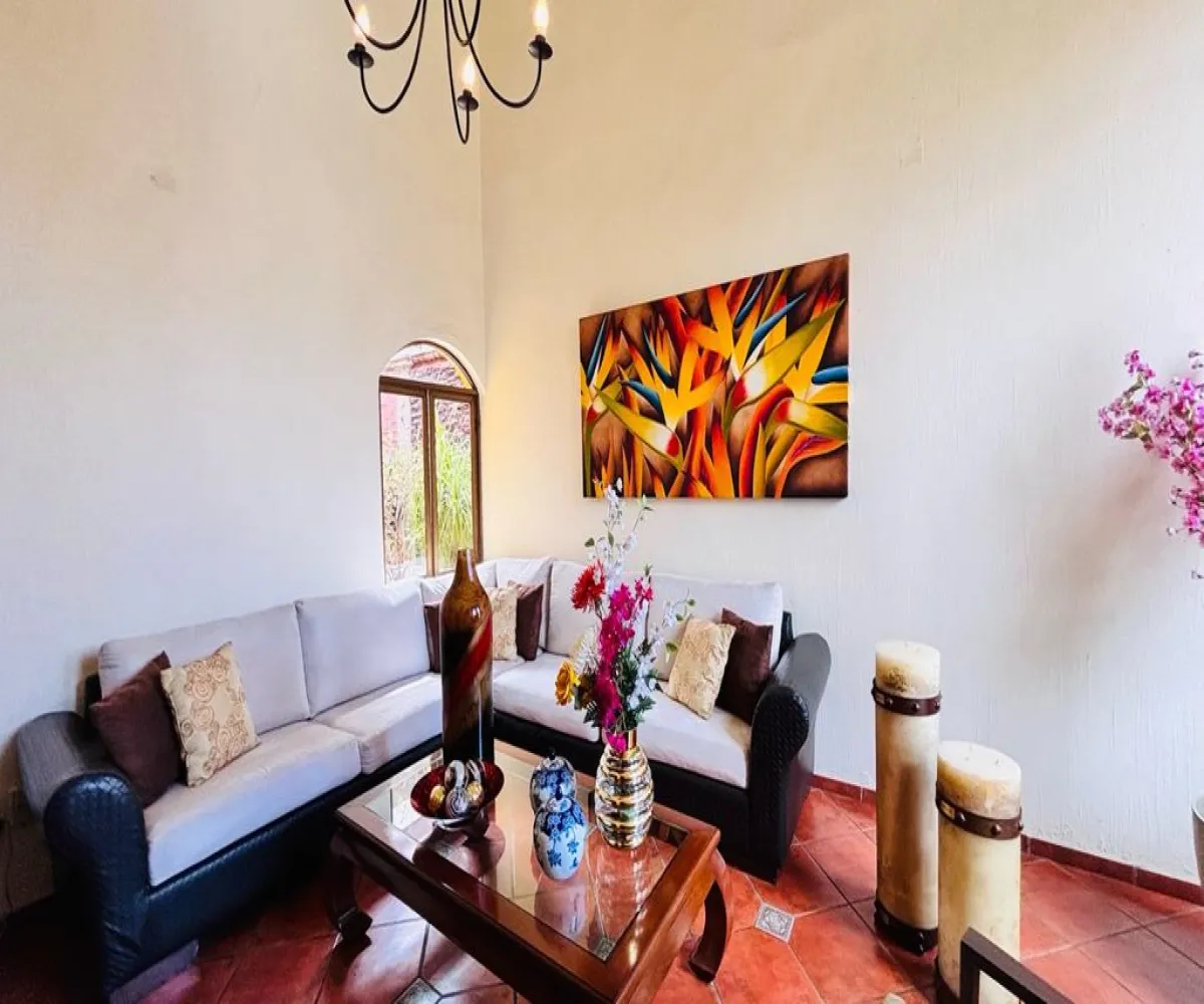 Casa En Venta,Fracc Lomas Del Seminario,Calle Robert Schumann 4400, Zapopan, Jalisco 45038, 4 Habitaciones,3 Baños,Calle Robert Schumann,1,pxfIoyw