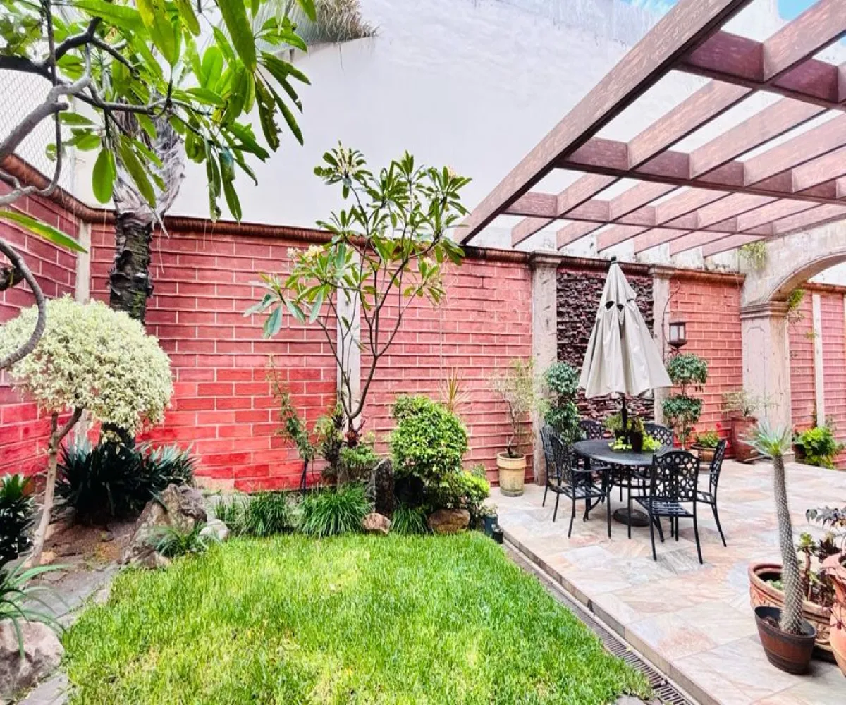 Casa En Venta,Fracc Lomas Del Seminario,Calle Robert Schumann 4400, Zapopan, Jalisco 45038, 4 Habitaciones,3 Baños,Calle Robert Schumann,1,pxfIoyw