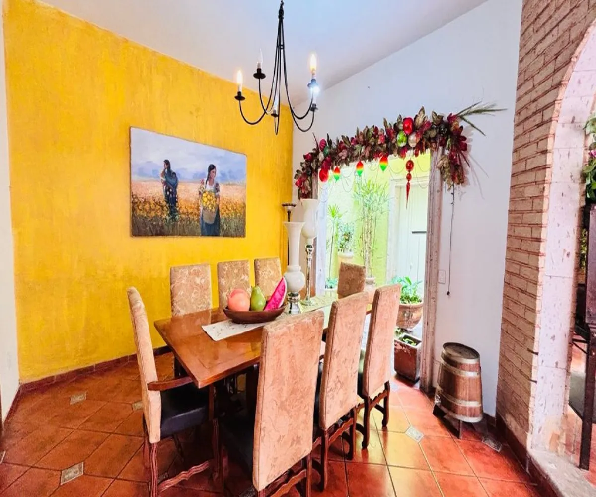 Casa En Venta,Fracc Lomas Del Seminario,Calle Robert Schumann 4400, Zapopan, Jalisco 45038, 4 Habitaciones,3 Baños,Calle Robert Schumann,1,pxfIoyw