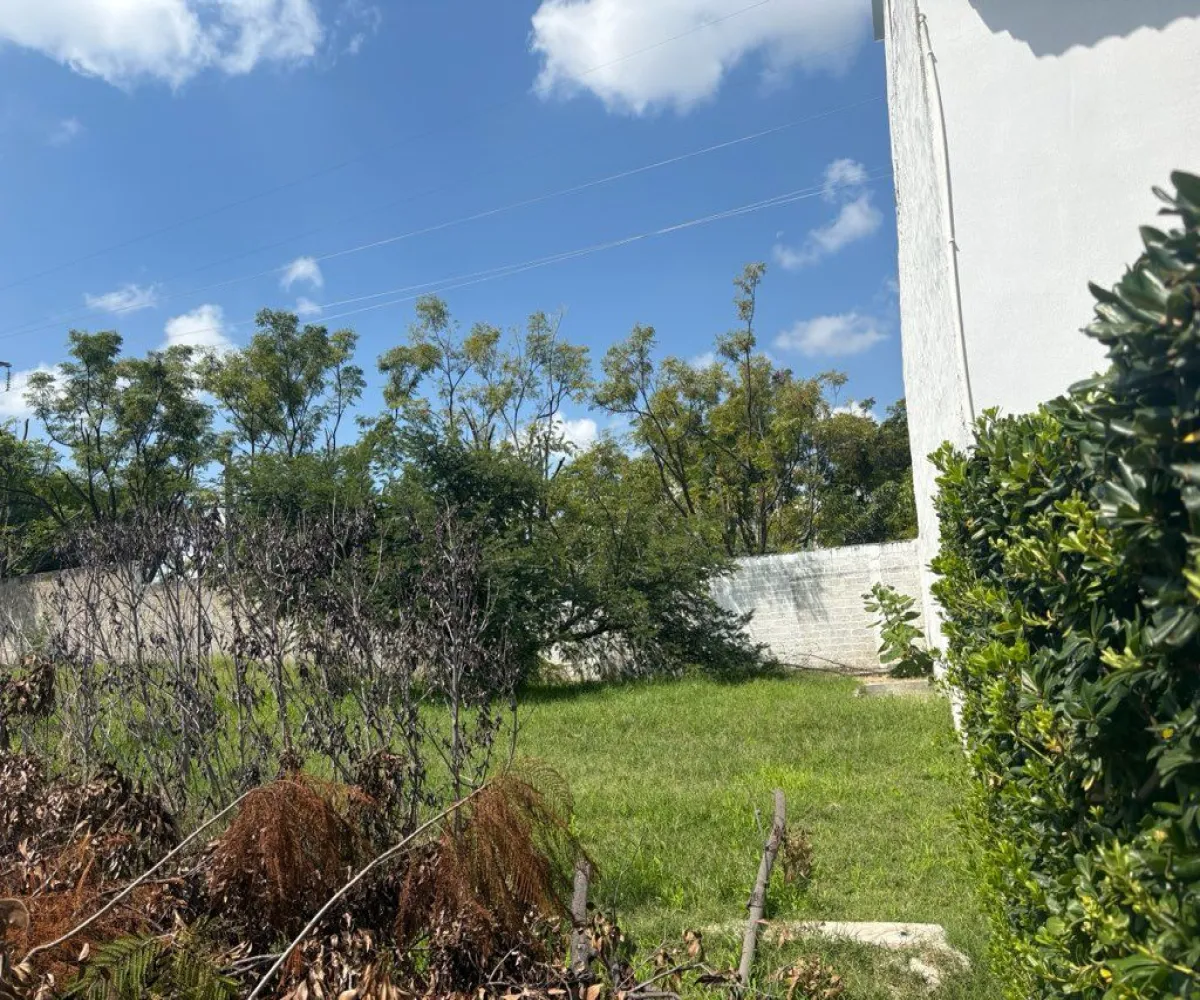 Terreno En Venta,Huerta Calderon Zuno Uno,Avenida Casa Fuerte 00 27, Tlajomulco de Zúñiga, Jalisco 45645,Avenida Casa Fuerte,1,p4poydt