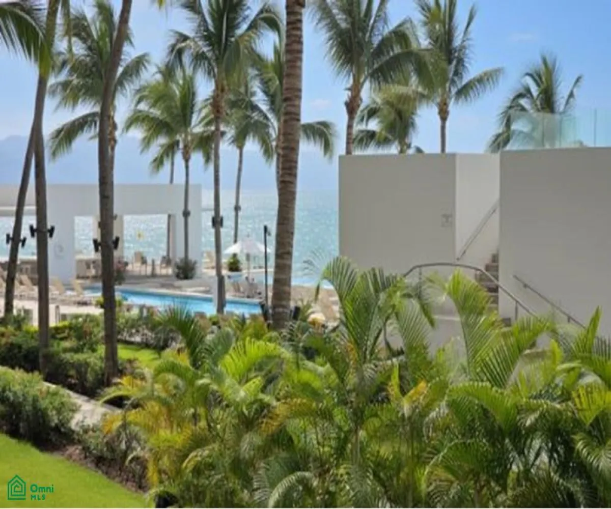 Departamento En Venta,Las Glorias,Calle Febronio Uribe 171, Puerto Vallarta, Jalisco 48333, 1 Cuarto,1 Baño,Calle Febronio Uribe,1,MX251026718