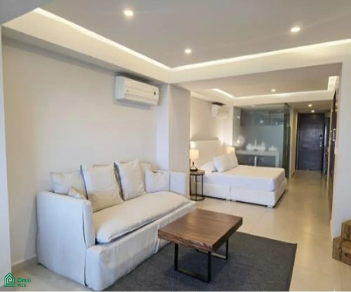 Departamento En Venta,Las Glorias,Calle Febronio Uribe 171, Puerto Vallarta, Jalisco 48333, 1 Cuarto,1 Baño,Calle Febronio Uribe,1,MX251026718