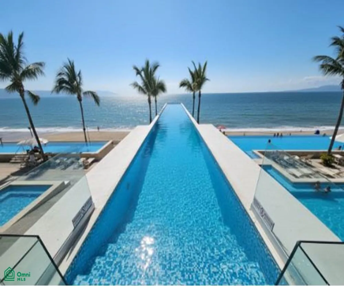 Departamento En Venta,Las Glorias,Calle Febronio Uribe 171, Puerto Vallarta, Jalisco 48333, 1 Cuarto,1 Baño,Calle Febronio Uribe,1,MX251026718