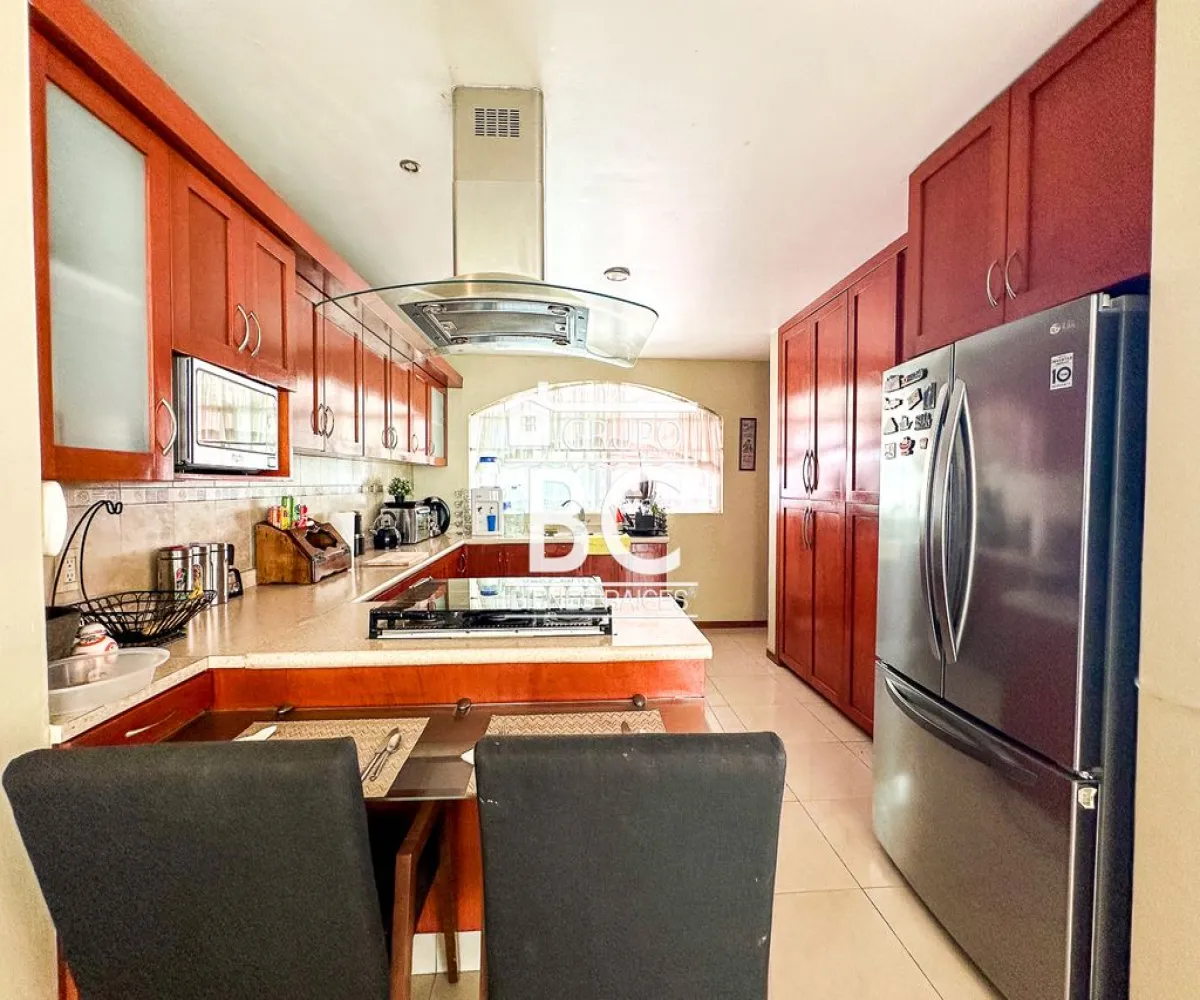 Casa En Venta,Del Pilar Residencial,Navia 73, Tlajomulco de Zúñiga, Jalisco 45645, 3 Habitaciones,2 Baños,Navia,1,pS8PsCX