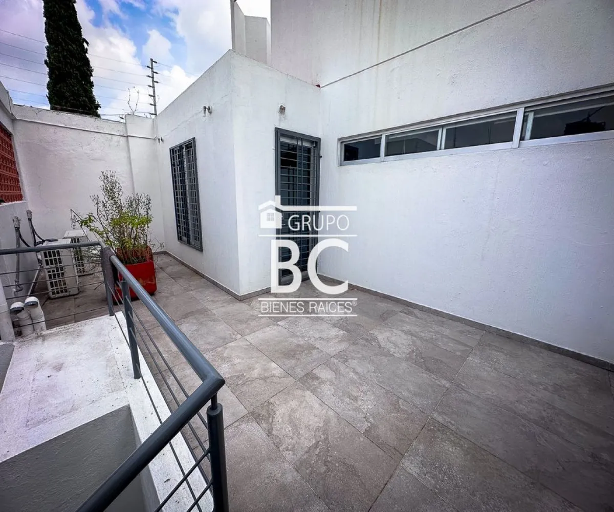 En Venta,Verde valle ,Avenida Topacio 2452, Guadalajara, Jalisco 44560,1 Baño,Avenida Topacio,1,pi7wU9o