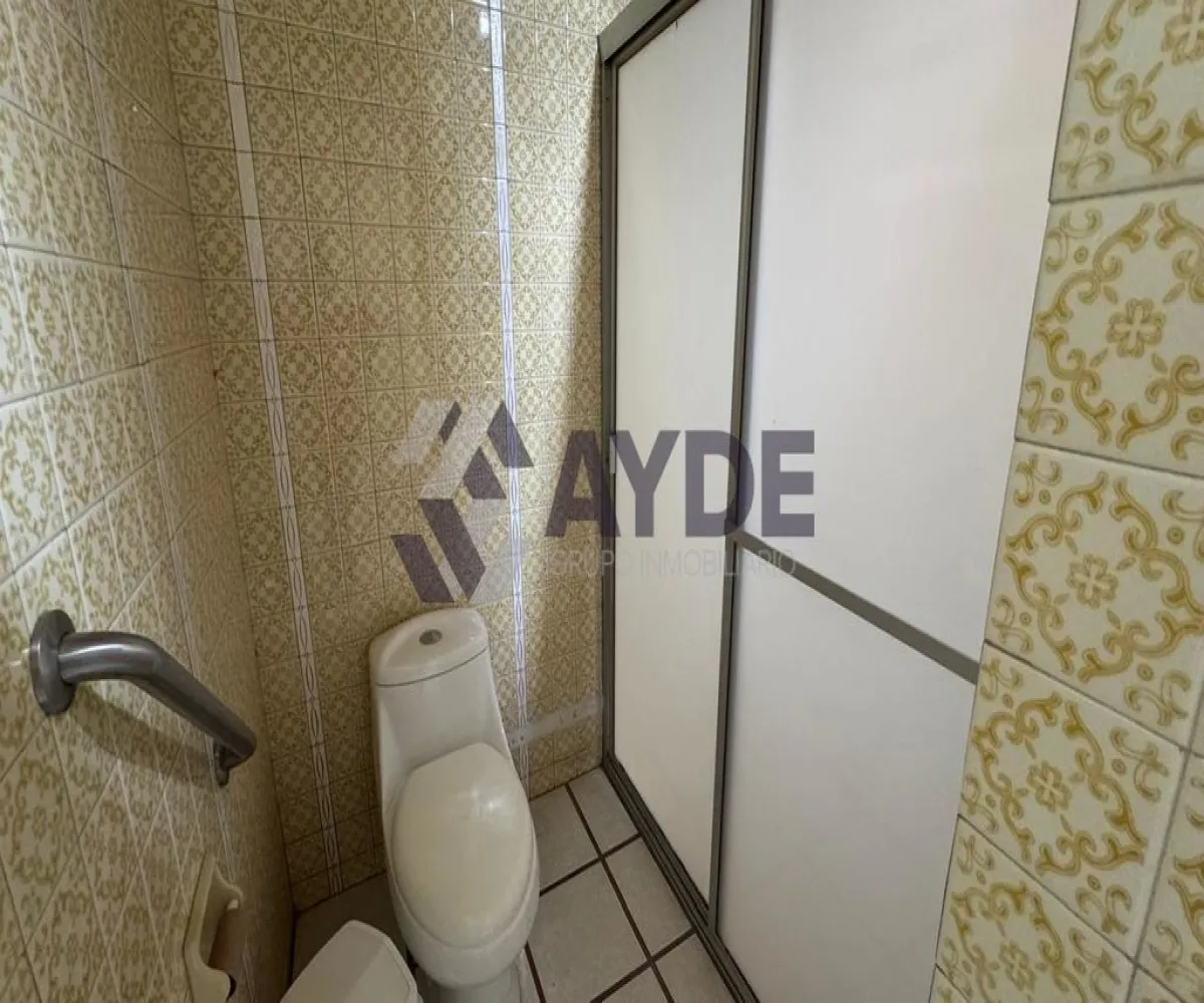 Casa En Venta,Jardines Alcalde,Calle Paseo de los Filósofos 1730, Guadalajara, Jalisco 44298, 5 Habitaciones,2 Baños,Calle Paseo de los Filósofos,1,p3Ha0bo