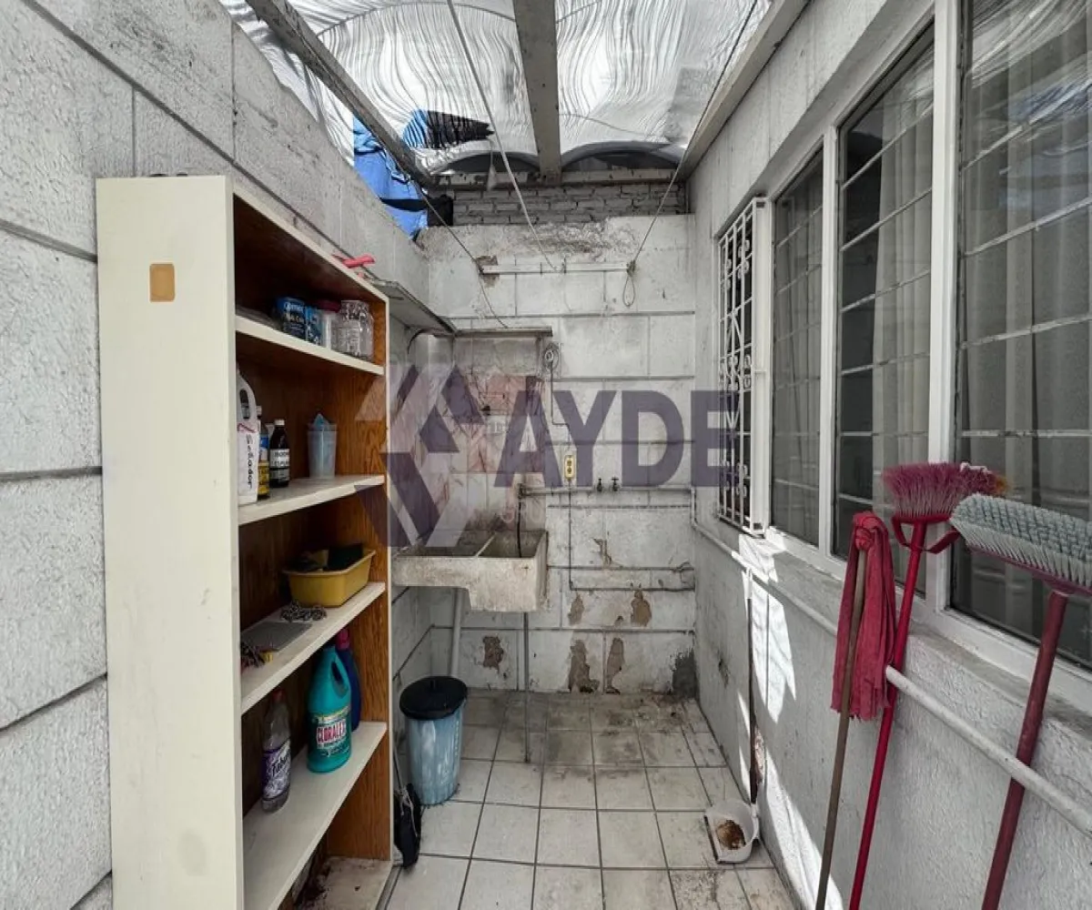 Casa En Venta,Jardines Alcalde,Calle Paseo de los Filósofos 1730, Guadalajara, Jalisco 44298, 5 Habitaciones,2 Baños,Calle Paseo de los Filósofos,1,p3Ha0bo