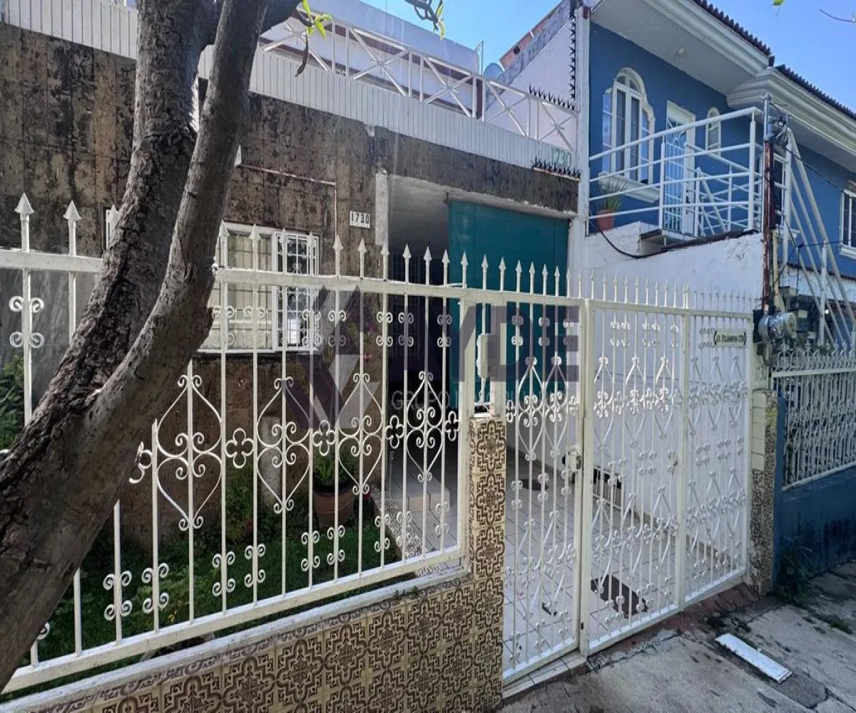 Casa En Venta,Jardines Alcalde,Calle Paseo de los Filósofos 1730, Guadalajara, Jalisco 44298, 5 Habitaciones,2 Baños,Calle Paseo de los Filósofos,1,p3Ha0bo