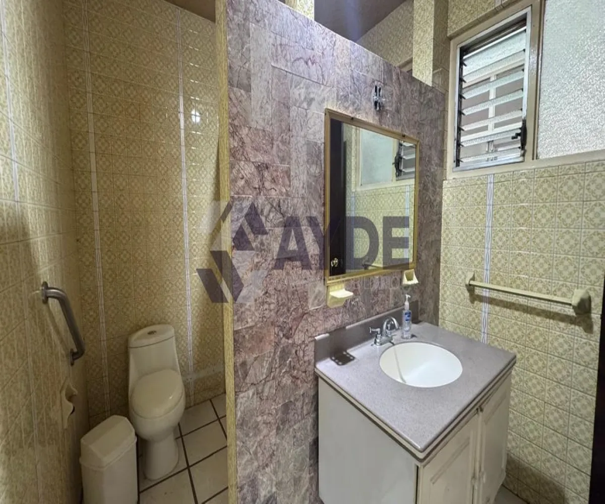 Casa En Venta,Jardines Alcalde,Calle Paseo de los Filósofos 1730, Guadalajara, Jalisco 44298, 5 Habitaciones,2 Baños,Calle Paseo de los Filósofos,1,p3Ha0bo