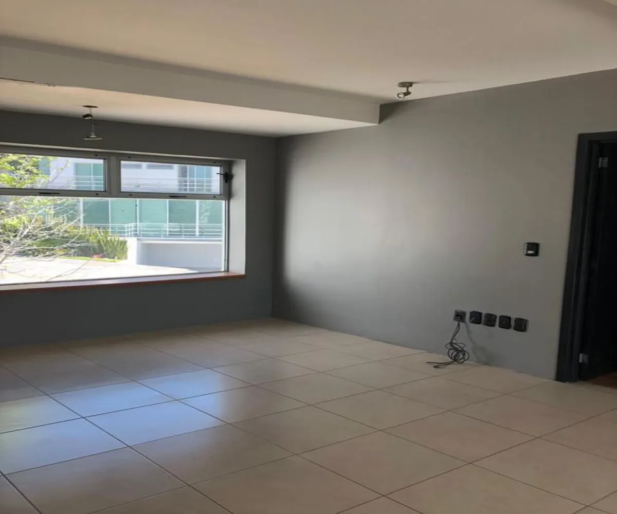 Casa En Venta,El Palomar,Bosque De La Vista Hermosa 69, Tlajomulco de Zúñiga, Jalisco 45643, 3 Habitaciones,3 Baños,Bosque De La Vista Hermosa,1,pPP97mF