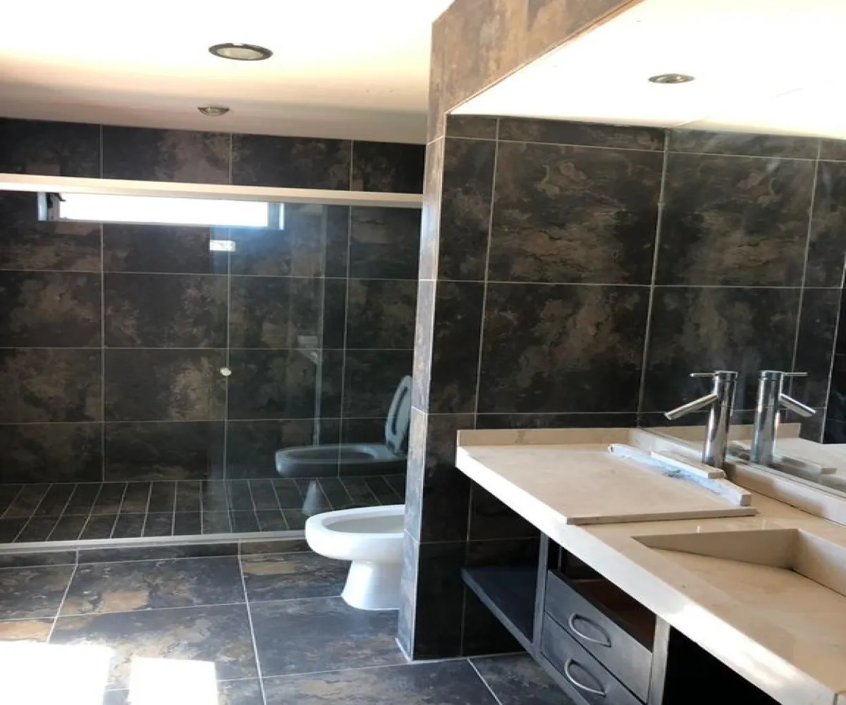 Casa En Venta,El Palomar,Bosque De La Vista Hermosa 69, Tlajomulco de Zúñiga, Jalisco 45643, 3 Habitaciones,3 Baños,Bosque De La Vista Hermosa,1,pPP97mF