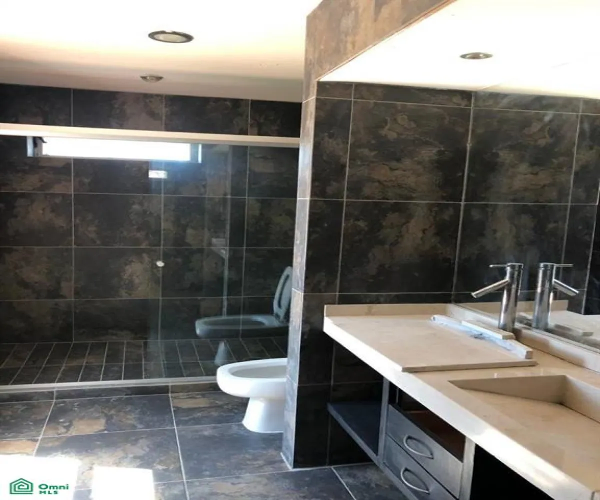 Casa En Venta,El Palomar,Condominio Bosque de la Vista Hermosa 69, Tlajomulco de Zuniga, Jalisco 45643, 4 Habitaciones,3 Baños,Condominio Bosque de la Vista Hermosa,2,MX251028043