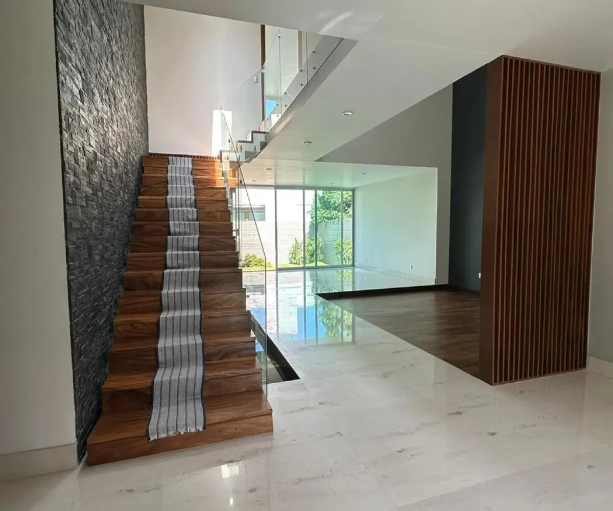 Casa En Venta,Villa Universitaria,Callejón del Quijote 1434, Zapopan, Jalisco 45110, 4 Habitaciones,4 Baños,Callejón del Quijote,1,pvUbS7k