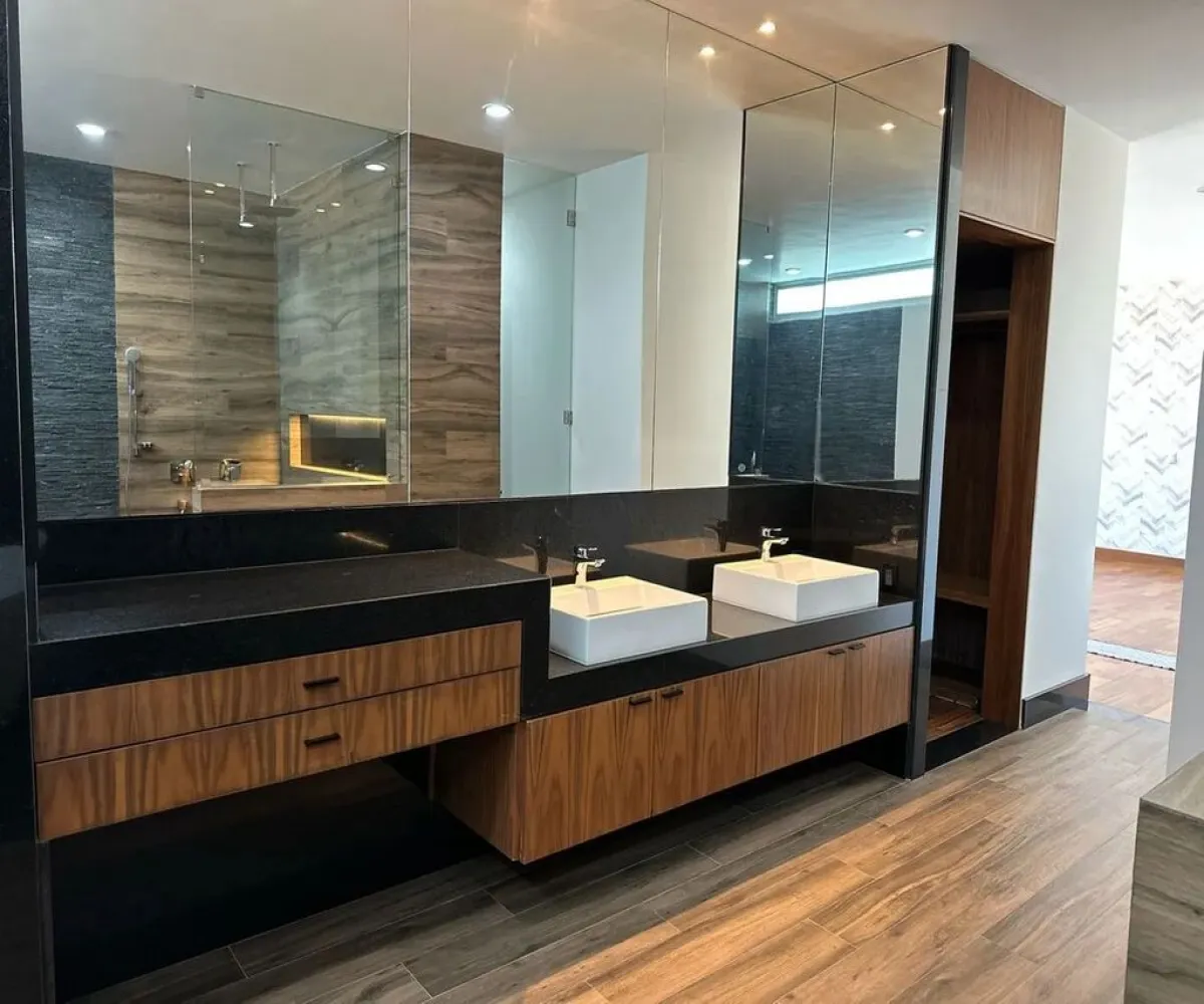 Casa En Venta,Villa Universitaria,Callejón del Quijote 1434, Zapopan, Jalisco 45110, 4 Habitaciones,4 Baños,Callejón del Quijote,1,pvUbS7k