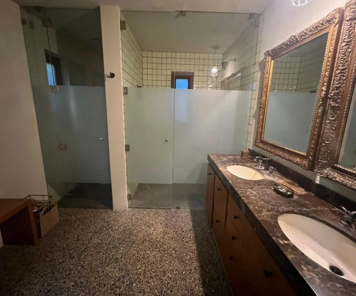 Casa En Venta,Seattle,Avenida D S/N, Zapopan, Jalisco 45150, 3 Habitaciones,4 Baños,Avenida D,2,p9q9MlC