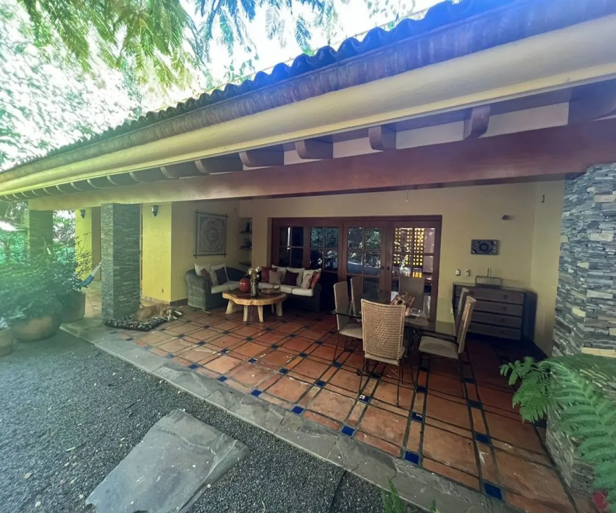 Casa En Venta,Seattle,Avenida D S/N, Zapopan, Jalisco 45150, 3 Habitaciones,4 Baños,Avenida D,2,p9q9MlC