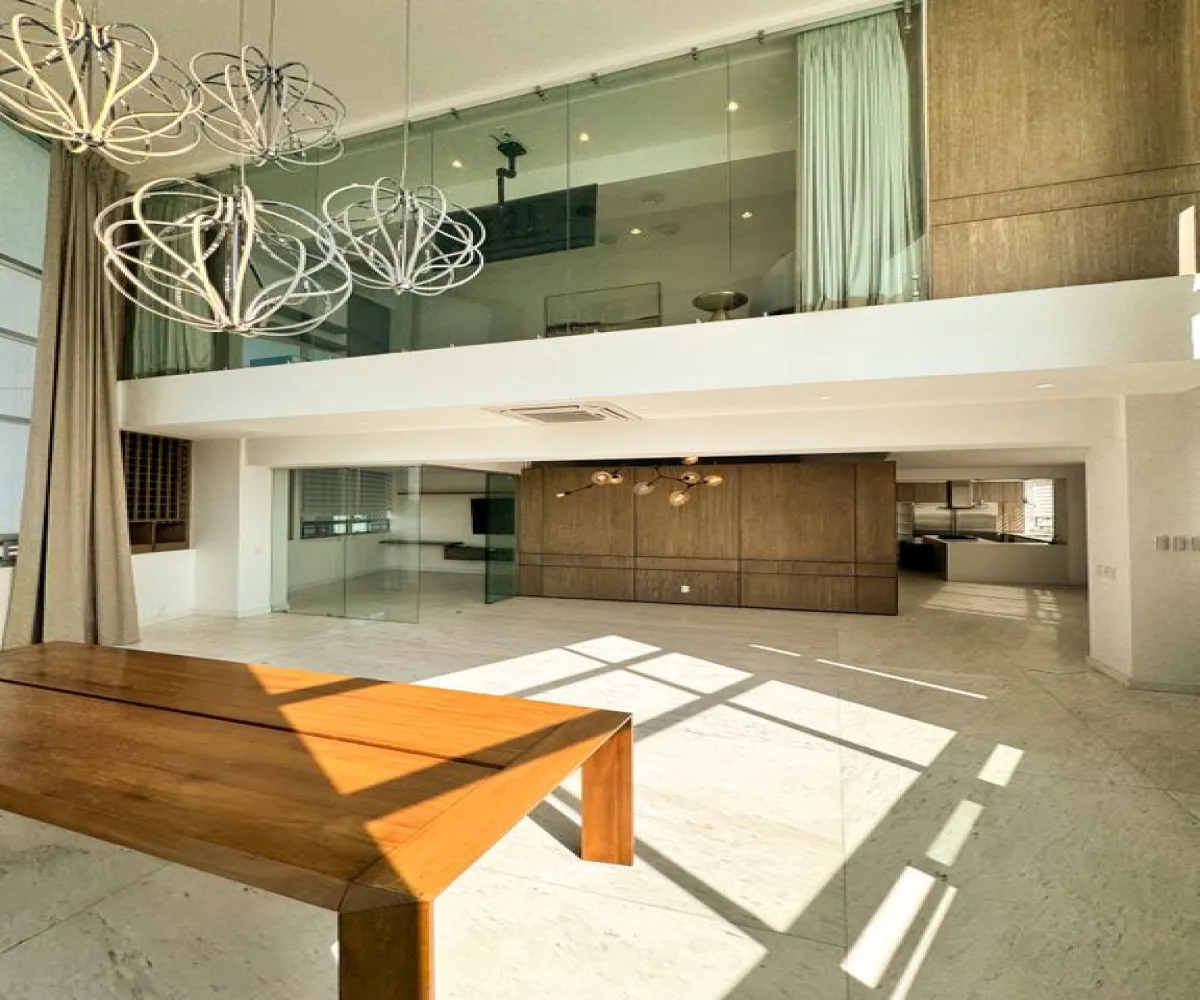 Departamento En Venta,Puerta de Hierro,Av. Royal Country 4560, Zapopan, Jalisco 45116, 3 Habitaciones,4 Baños,Av. Royal Country ,13,plZBRRu