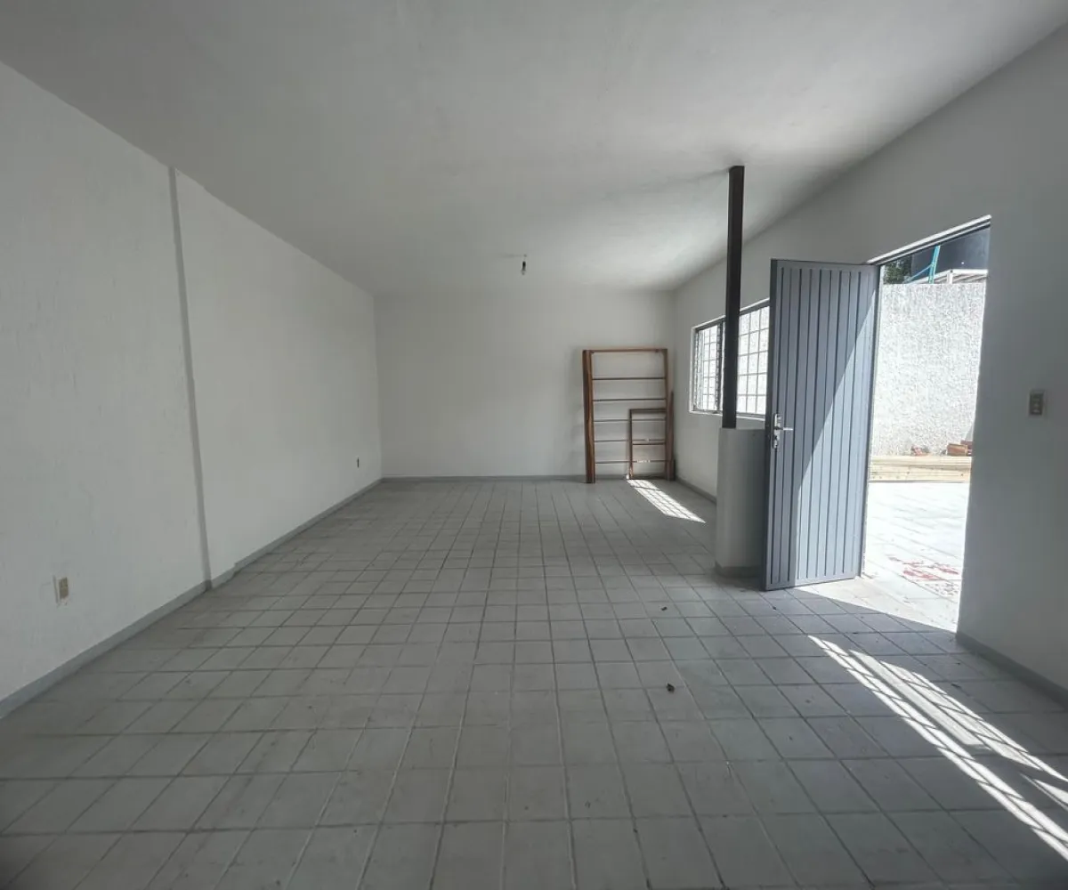 Local En Renta,Loma Bonita Ejidal,Calle Encinos 4608, Zapopan, Jalisco 45085,Calle Encinos,1,pJMiaIF