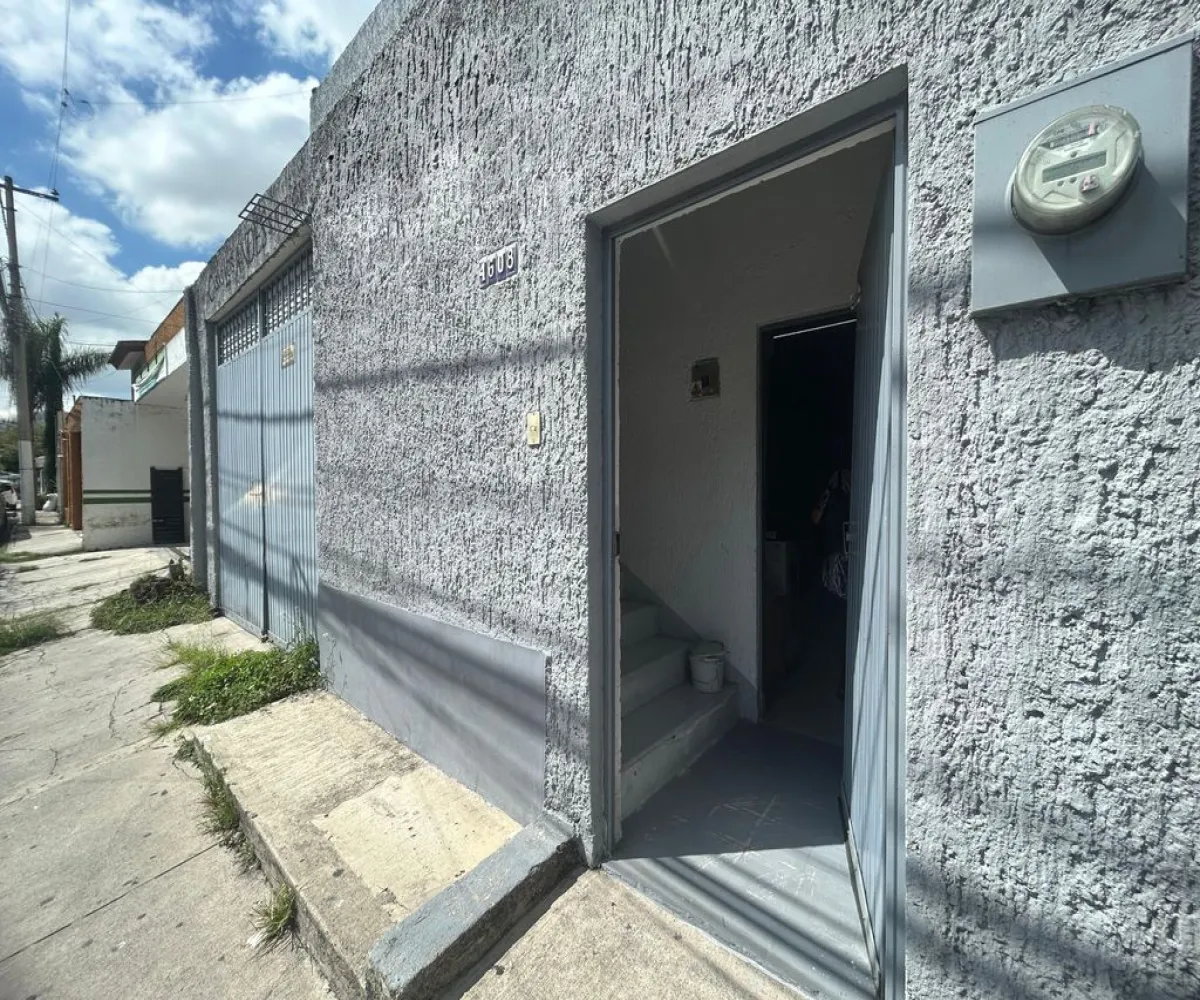 Local En Renta,Loma Bonita Ejidal,Calle Encinos 4608, Zapopan, Jalisco 45085,Calle Encinos,1,pJMiaIF