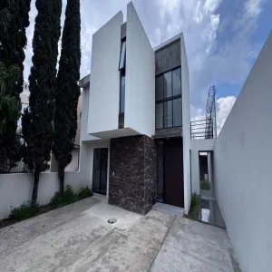 Casa En Venta,Jardín del Gran Duque 139, Jal., Jalisco 45646, 4 Habitaciones,3 Baños,Jardín del Gran Duque,1,pGFFfcQ