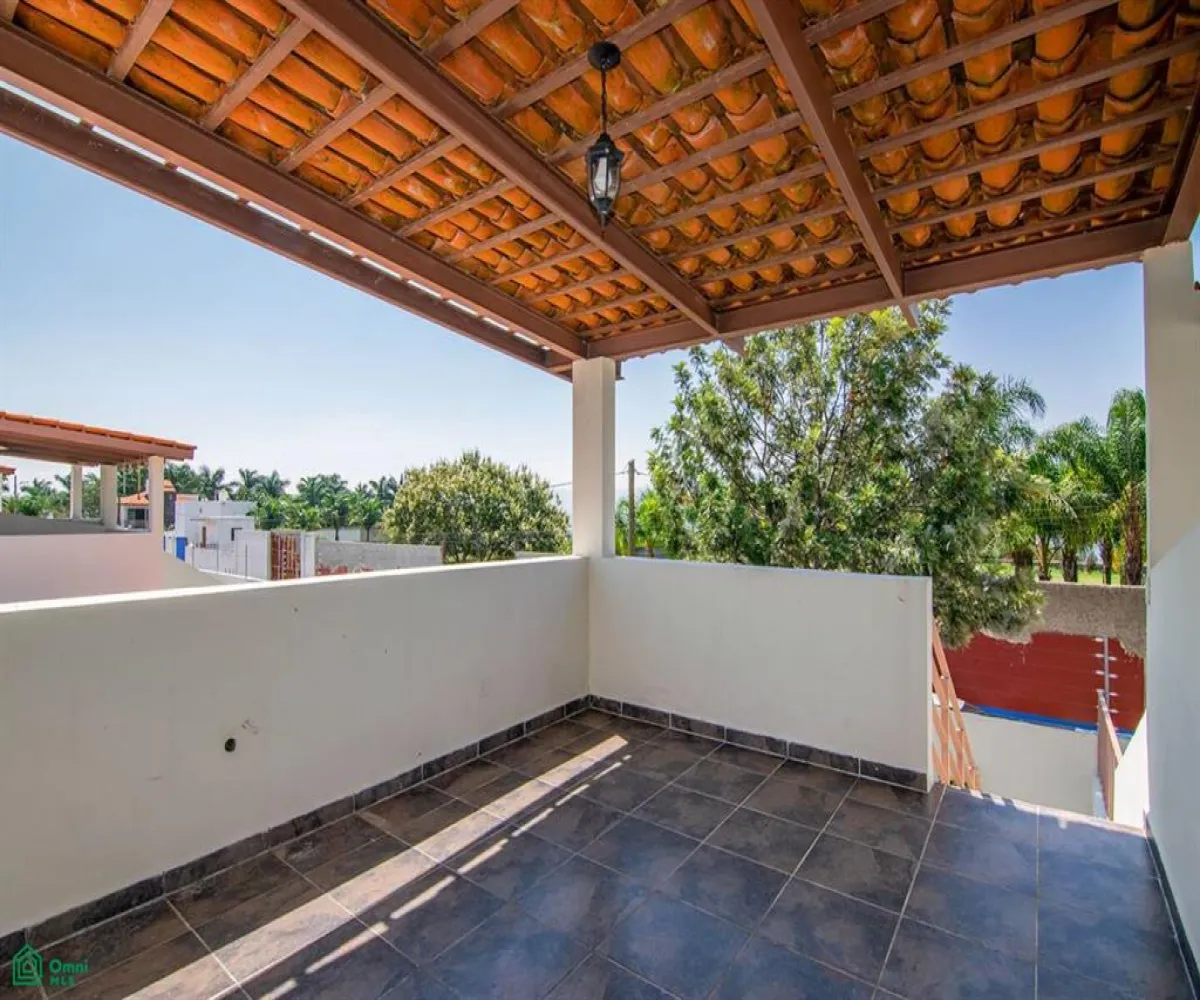 Casa En Venta,Ribera del Pilar,Paseo del Lago 14 INTERIOR CASA 2, Chapala, Jalisco 45906, 3 Habitaciones,3 Baños,Paseo del Lago,2,MX251029102