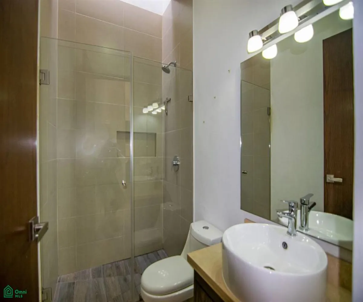 Casa En Venta,Ribera del Pilar,Paseo del Lago 14 INTERIOR CASA 2, Chapala, Jalisco 45906, 3 Habitaciones,3 Baños,Paseo del Lago,2,MX251029102