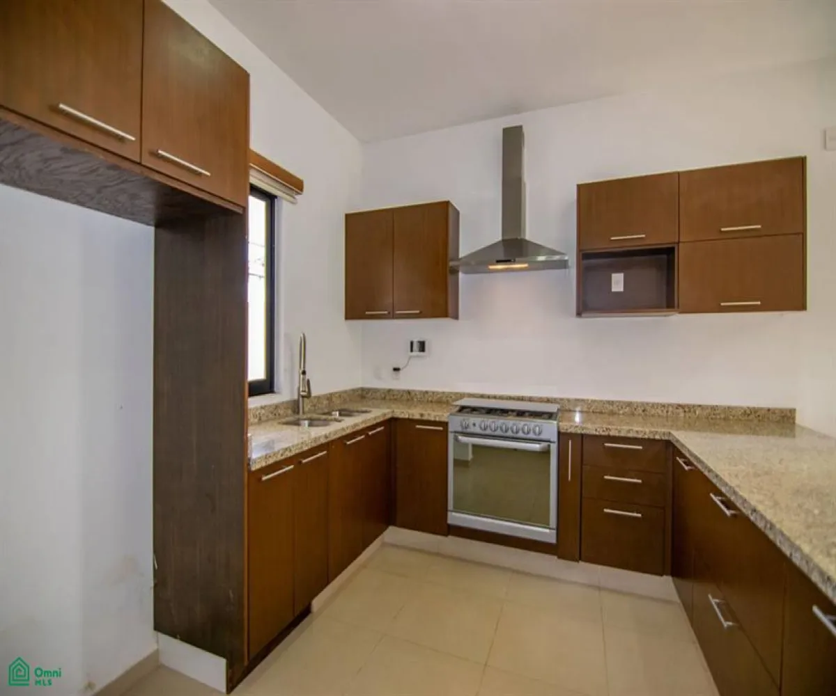 Casa En Venta,Ribera del Pilar,Paseo del Lago 14 INTERIOR CASA 2, Chapala, Jalisco 45906, 3 Habitaciones,3 Baños,Paseo del Lago,2,MX251029102